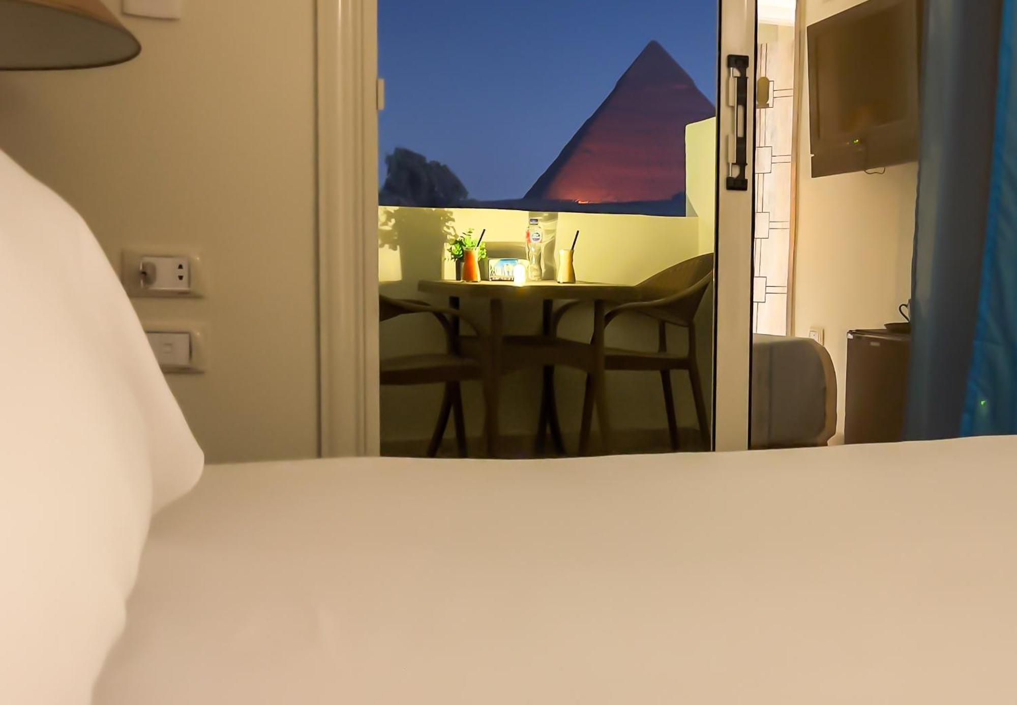 Giza Pyramids Inn Kafret el-Gabal Exteriör bild