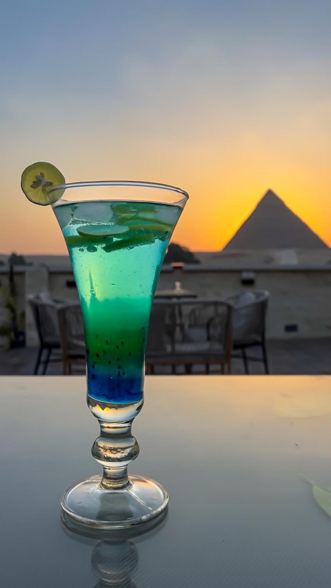 Giza Pyramids Inn Kafret el-Gabal Exteriör bild