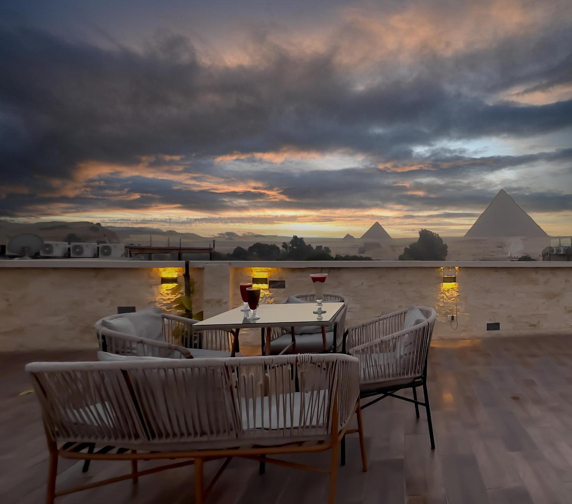 Giza Pyramids Inn Kafret el-Gabal Exteriör bild